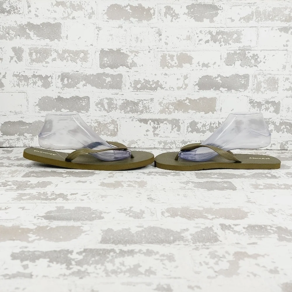 Abound Green Flip Flops Slippers Sandals V628